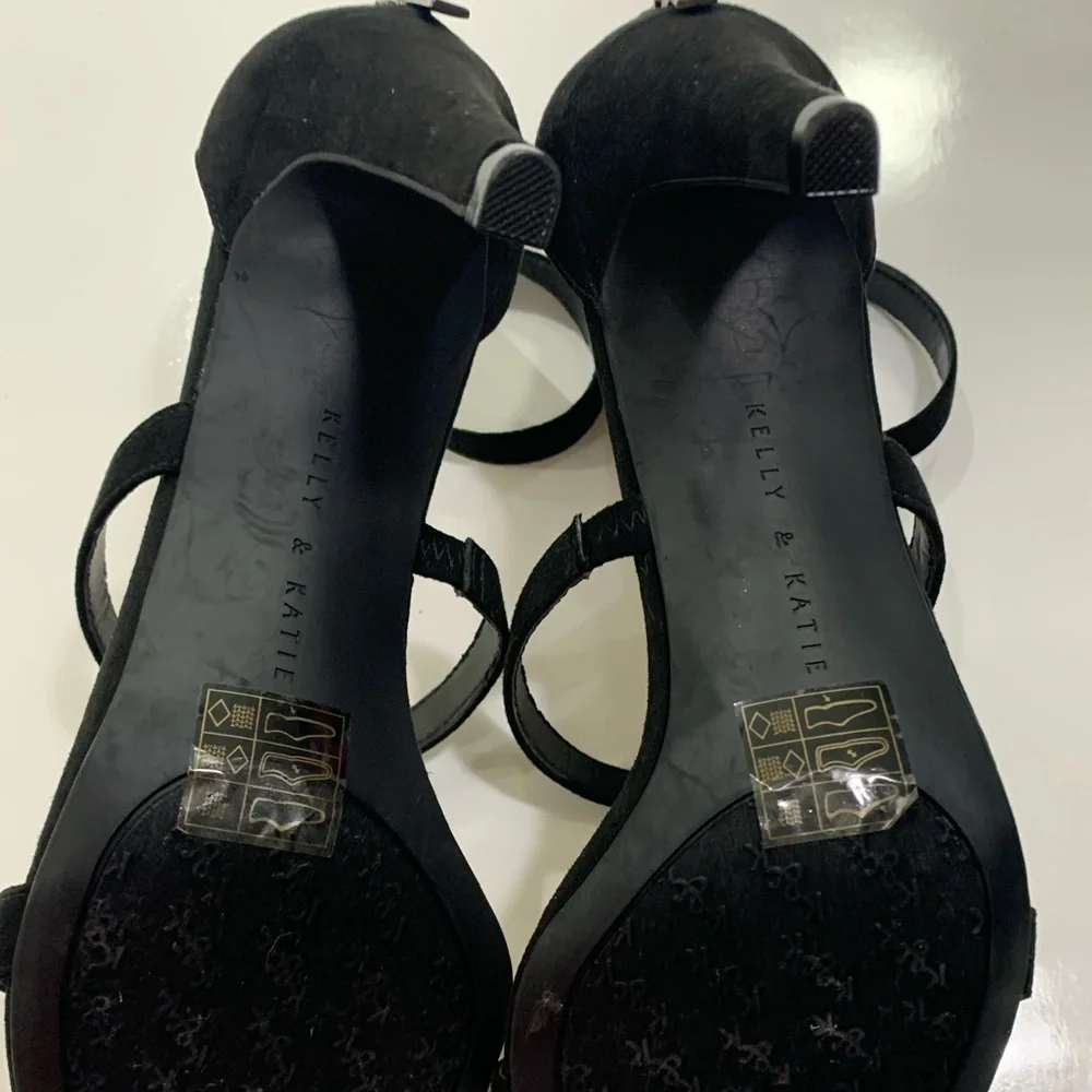 Kelly and Katie Black Size 9.5 Women's Heels Sandals Shoes - Picture 7 of 13